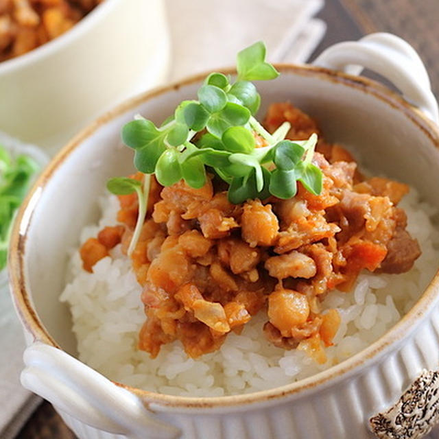 レンジで作る！無限肉みそ｜ひよこ豆でかさ増し＝ヘルシーレシピ（#PR)