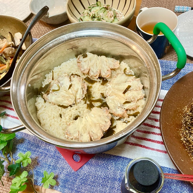 【絶品】子どもが喜ぶ♡カニ肉がそのまま入ったカニ飯！