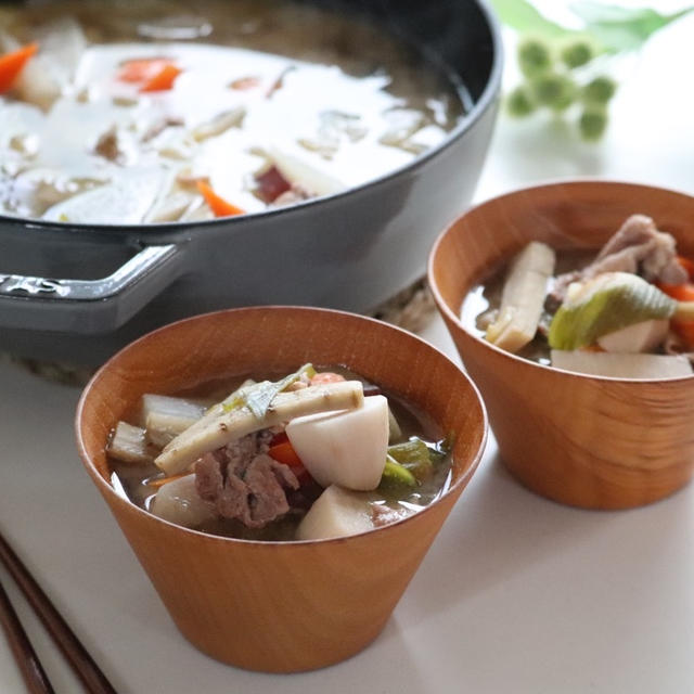 捨てる食材で栄養満点「とろとろ卵スープ」作り