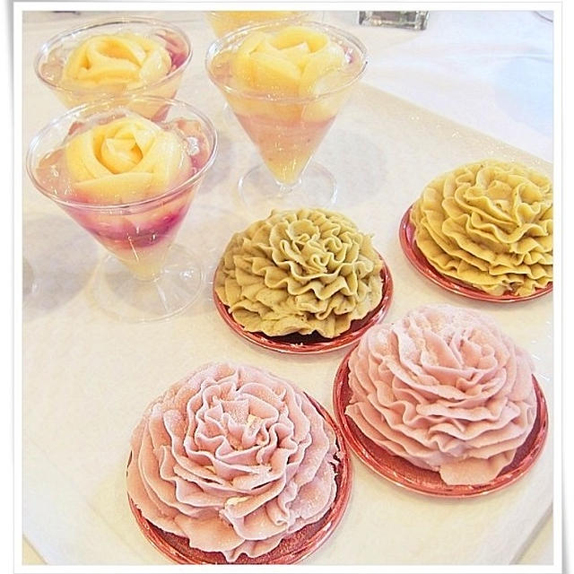 桜のモンブランとローズ ペシェ☆マドモアゼル Ｃ(三越本店）