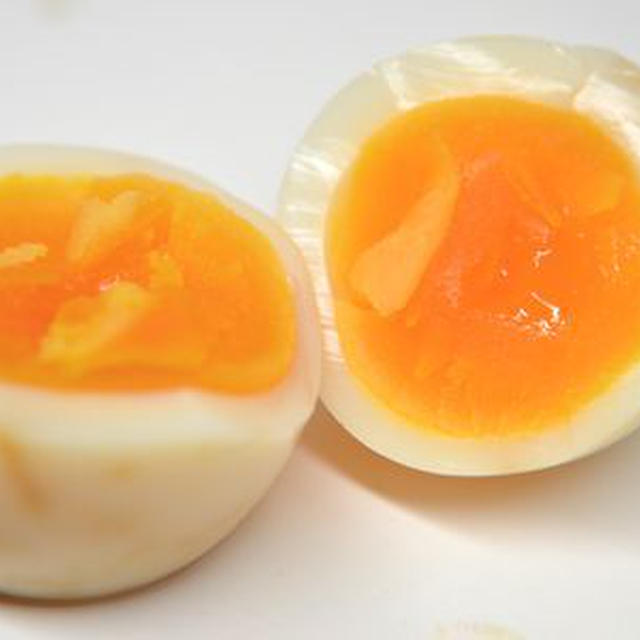 殻付き味付けゆで卵の冷燻製
