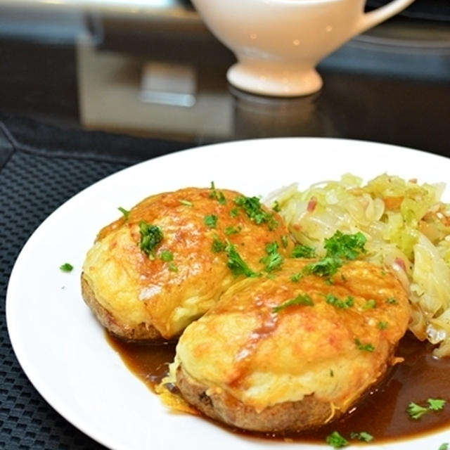 コッテージパイ in ２度焼きジャケットポテト