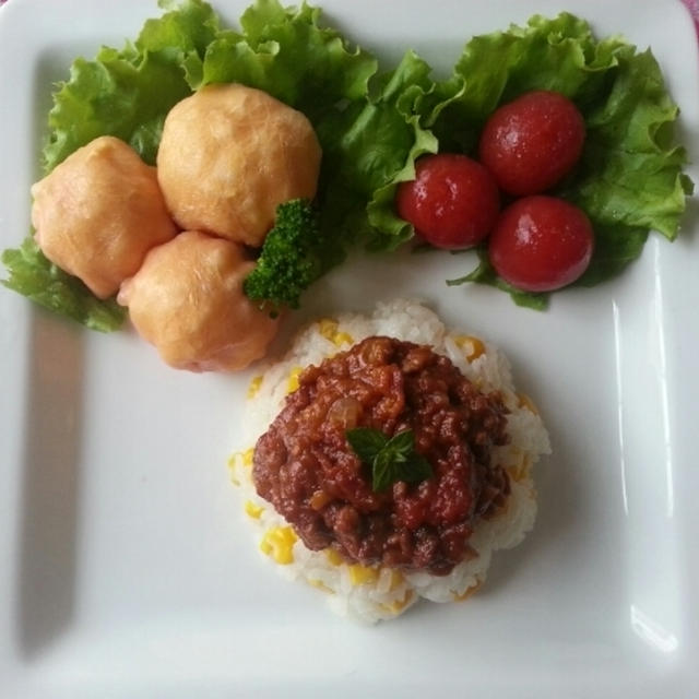 長女に作りました♡無水ドライカレーにとうもろこしご飯～♡(〃^ー^〃)