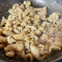 鶏皮の味噌炒め/レシピ