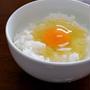 炊きたてご飯に負けて「玉子かけご飯」