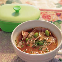 レンジでベーコンと枝豆のミネストローネ
