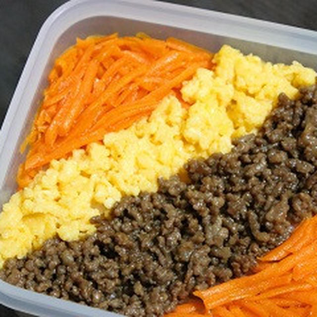 7月12日　　三色弁当