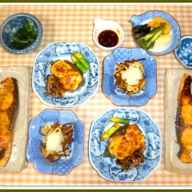 鰤照りに京しずくのベーコン・チーズ焼き