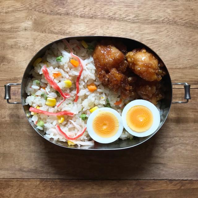 炊飯器でピラフ 弁当( ¨̮ )