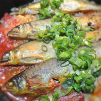 鮎とトマトの炊き込みご飯