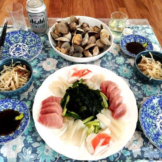 ２度目に打ち直したボールがホールインワン ～ マニラクラムの酒蒸しと刺身ご飯