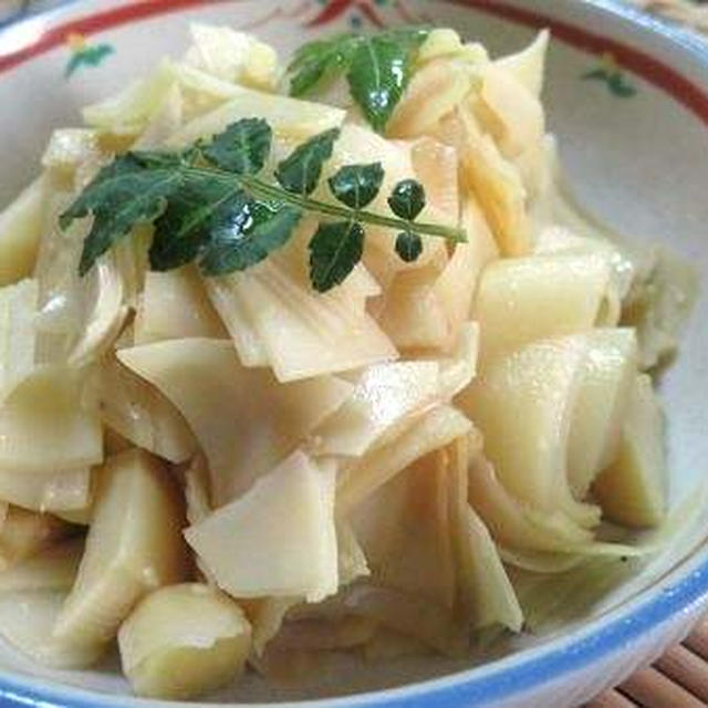 春の味覚でさっと一品♪　たけのこの姫皮のわさび醤油和え