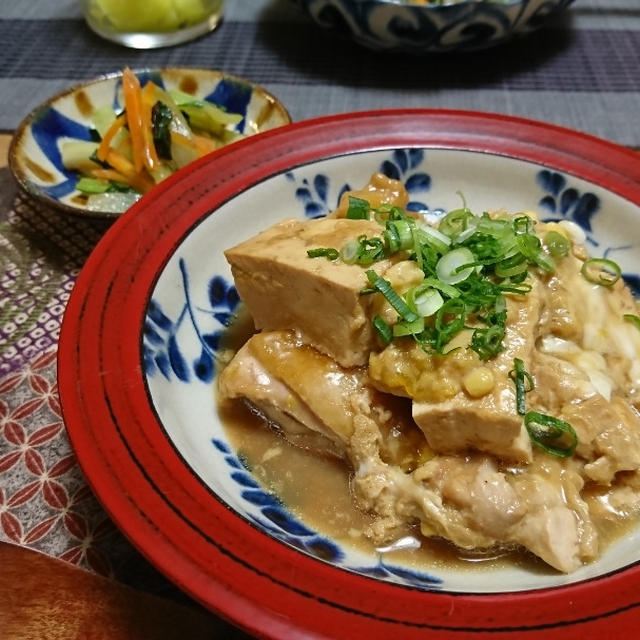 鶏肉と豆腐、卵の甘辛煮