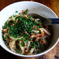 ダメなごはんをマジメに撮ってみた・その４「なんちゃって黒ごま坦々うどん」 by ヤスナリオさん