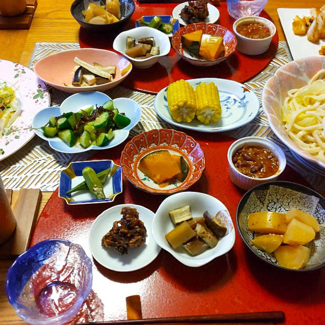 吉田のうどん、春雨サラダ、鶏天とお野菜系おつまみ+小鉢６品で晩酌