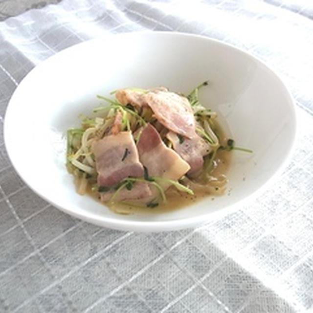 ★ベーコンと発芽野菜のさっと煮★