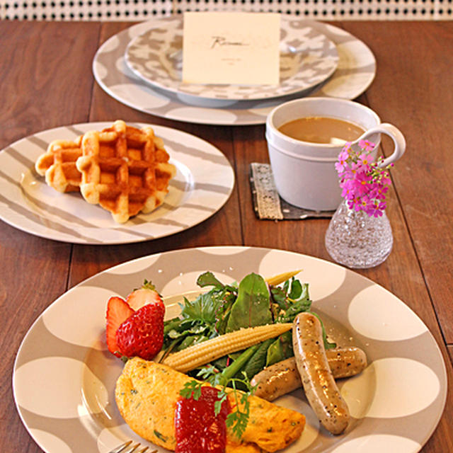 Rosannaディナープレートでパセリチーズオムレツ☆
