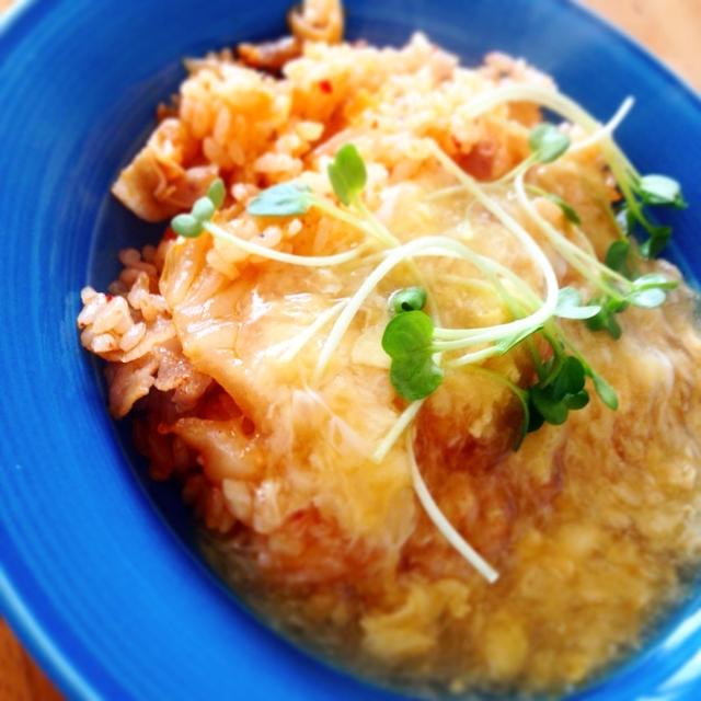 寒いからあんかけキムチチャーハンにしました（ただ寝れなくて）