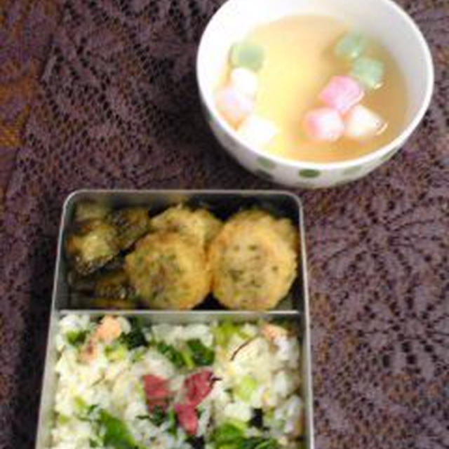 桜菜飯の弁当
