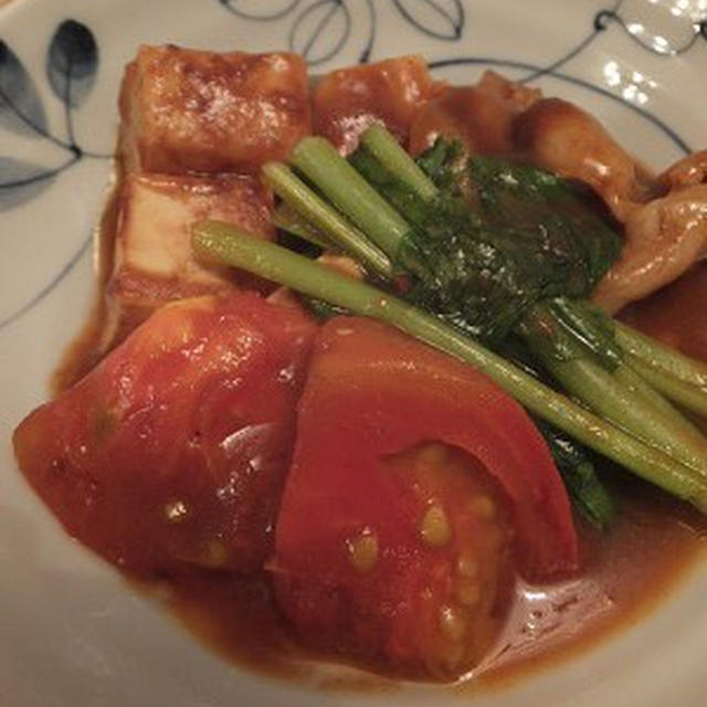 豚肉とトマトと豆腐のカレー