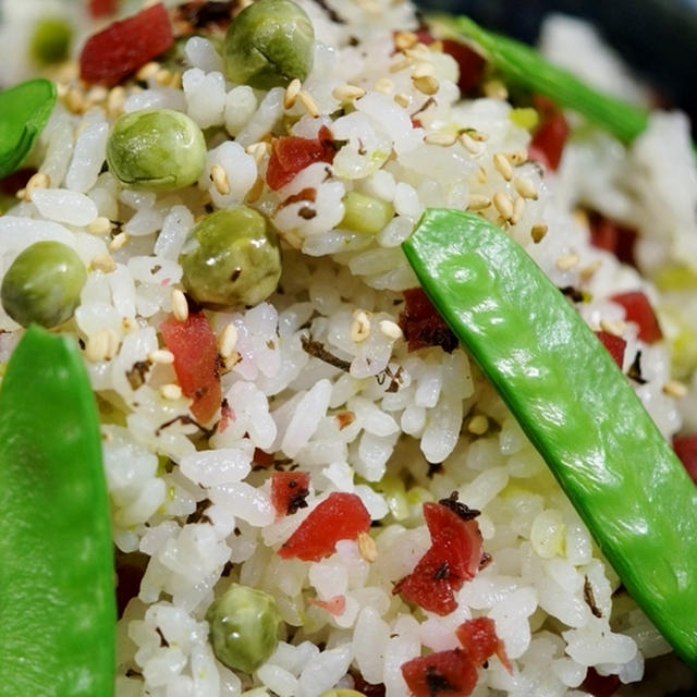 【カリカリ梅紫蘇とお豆の炊き込みご飯】超簡単!!美味しい～♪