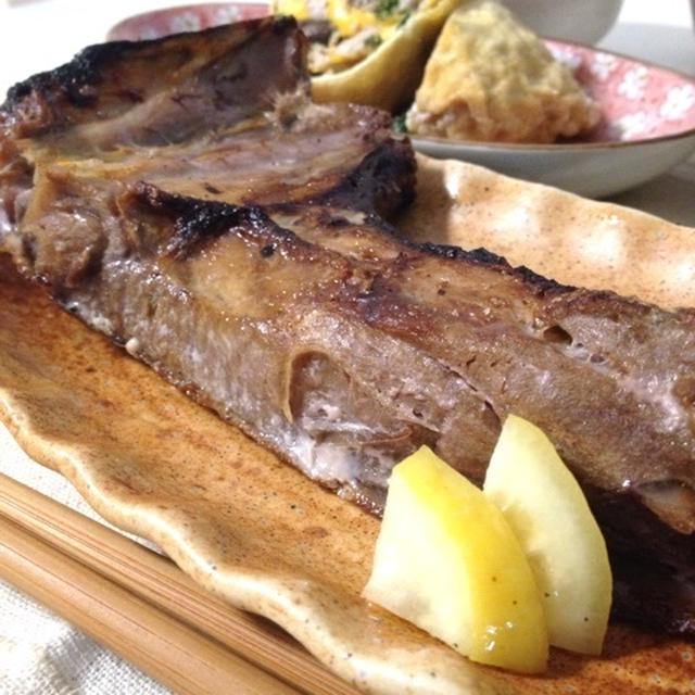 マグロのカマ塩焼き晩ごはんと テスト