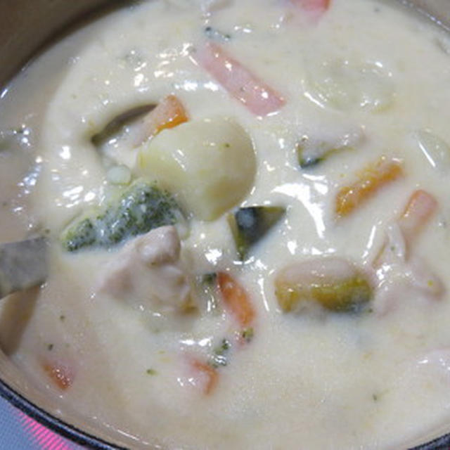 芋南京入りチキンクリームシチュー