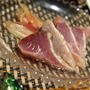 白ワインもすすむ、炙り鰹の茗荷酢〆、焼きオクラ、にんじんと青海苔のポン酢和え