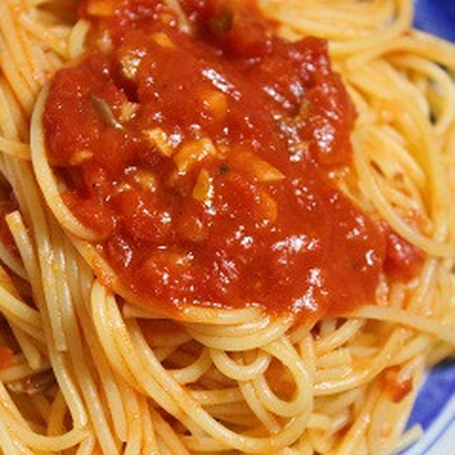 12月17日　　トマトと しめじの パスタ