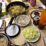 切り干し大根のサラダやらカレー野菜炒めやらで晩酌