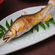 「鮎の塩焼き」と「にしんなす」と「大根煮」と！