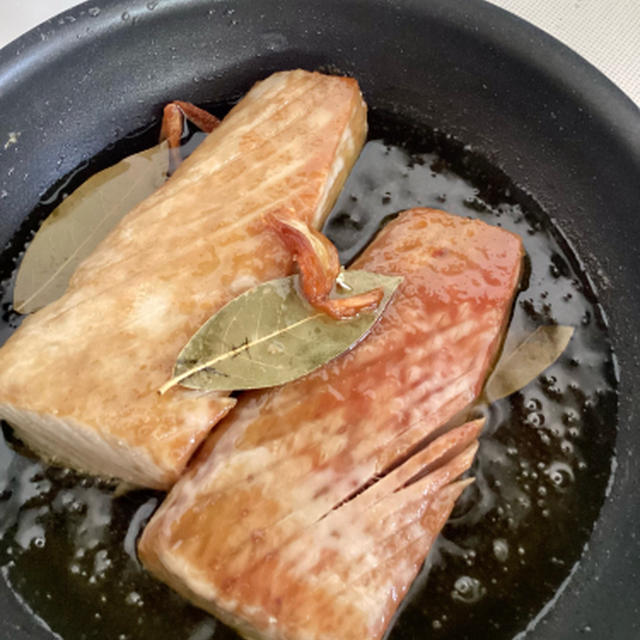 冬休みの料理-マグロのコンフィ（オイル煮）