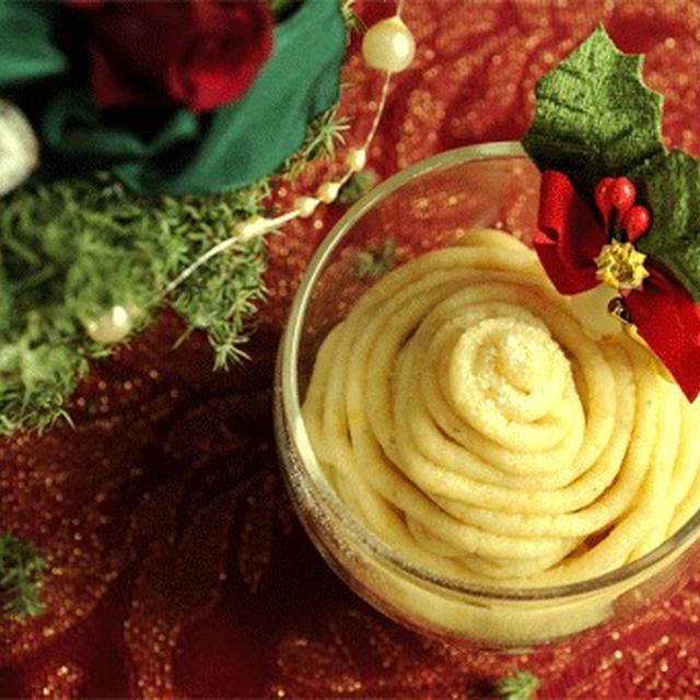 クリスマスのモンブラン、パネトーネ
