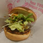 モスバーガーのクリームチーズテリヤキバーガーの破壊力はやはり半端ない。