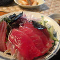 マグロとカツオの海鮮丼。 by いっちゃん♪さん
