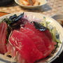 マグロとカツオの海鮮丼。