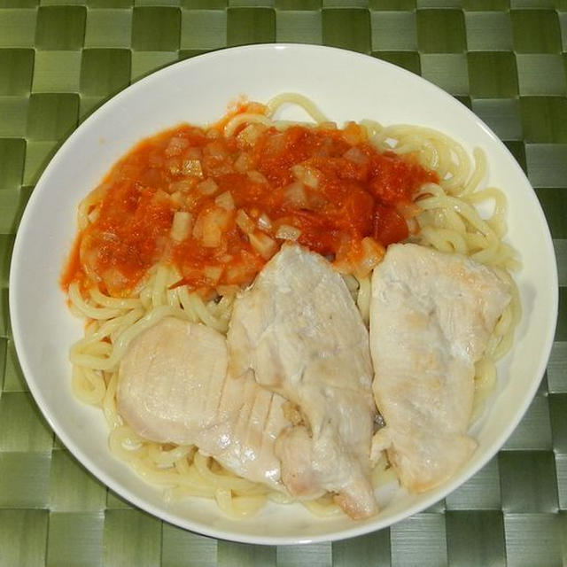 鶏胸肉とトマトの冷やし中華