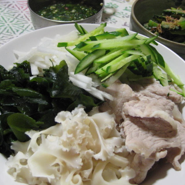 昨日の夕飯(8/13)：冷しゃぶぶっかけ麺他