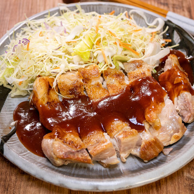 簡単ソースが決め手の「チキンソテー」&すた丼屋監修 すたみな醤油ラーメン