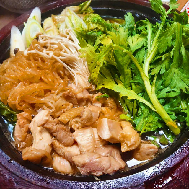 クックパド「鶏すき焼き」の人気検索でトップ10に入り【 めんつゆで簡単！楽ちん♪鶏すき焼き】