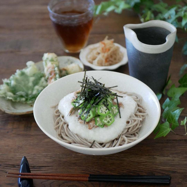 無性に食べたくなるネバネバ蕎麦