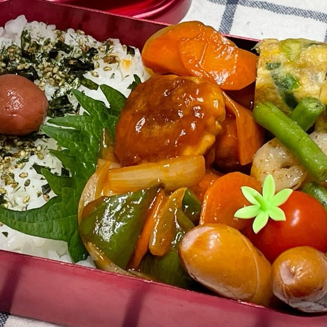 【お弁当】お弁当作り/bento/豚こまコロコロ酢豚《アラフィフ旦那弁当》