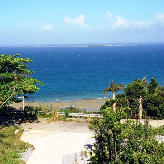 神の島　久高島を目の前に^^