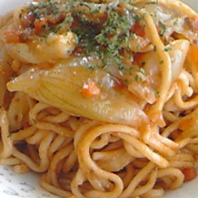 簡単☆レンチンでナポリタン風焼きそば♪