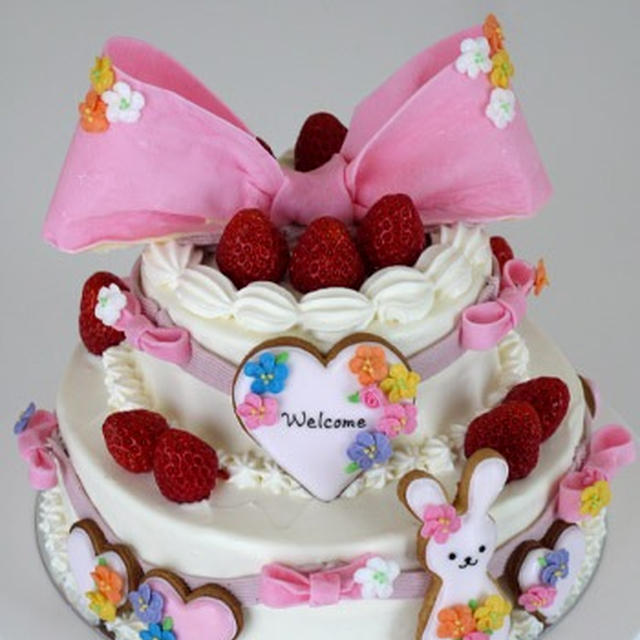 パーティに、リボンのケーキ