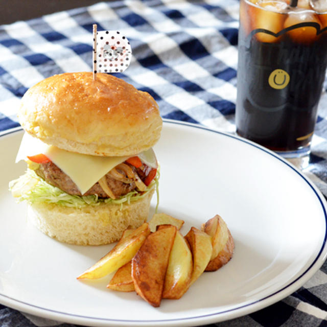 焼いたバンズでハンバーガー＊＊