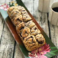 ボウルで混ぜてラップでくるっ♪ホットケーキミックスで簡単❣️お洒落な『チョコロール・スコーン』
