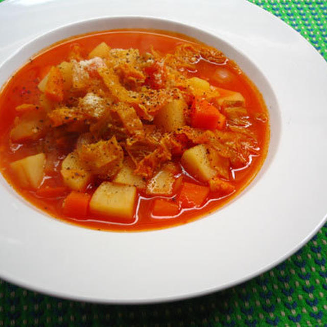 ホットミネストローネ