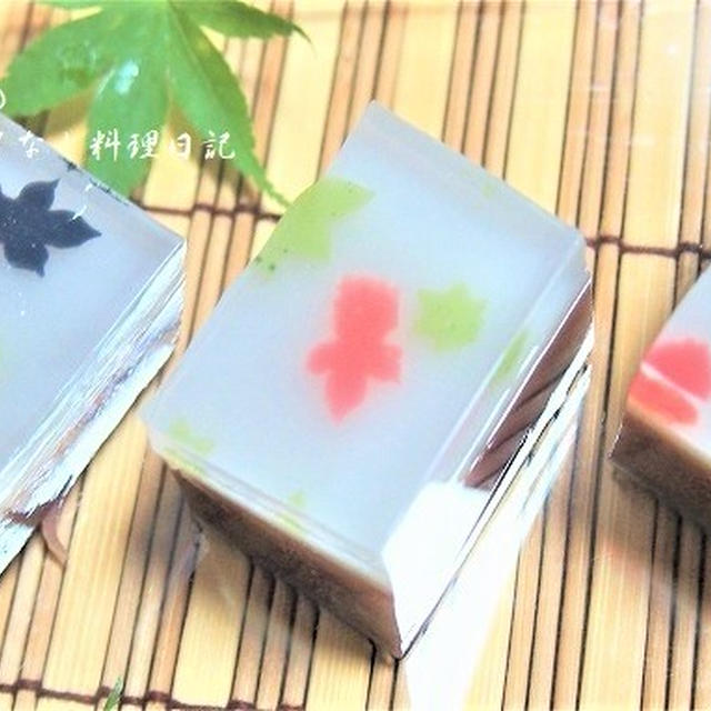 今年の金魚です！　水羊羹と錦玉羹の二層で作りました♪