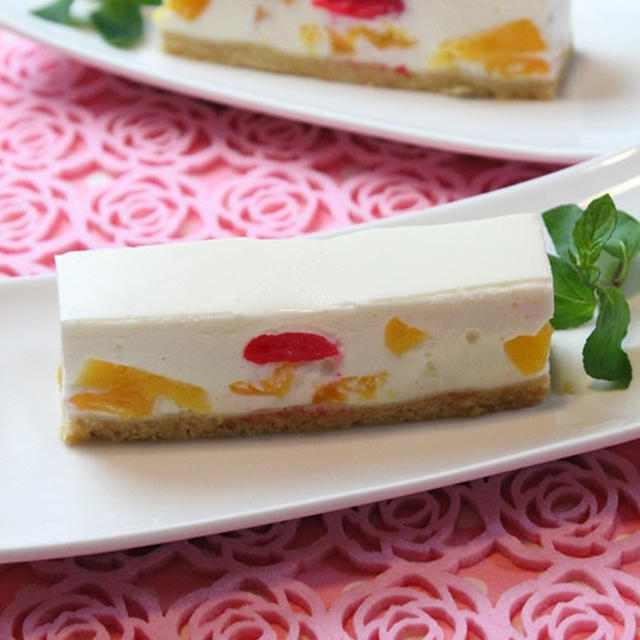 フルーツいっぱいのレアチーズケーキ By マイティさん レシピブログ 料理ブログのレシピ満載